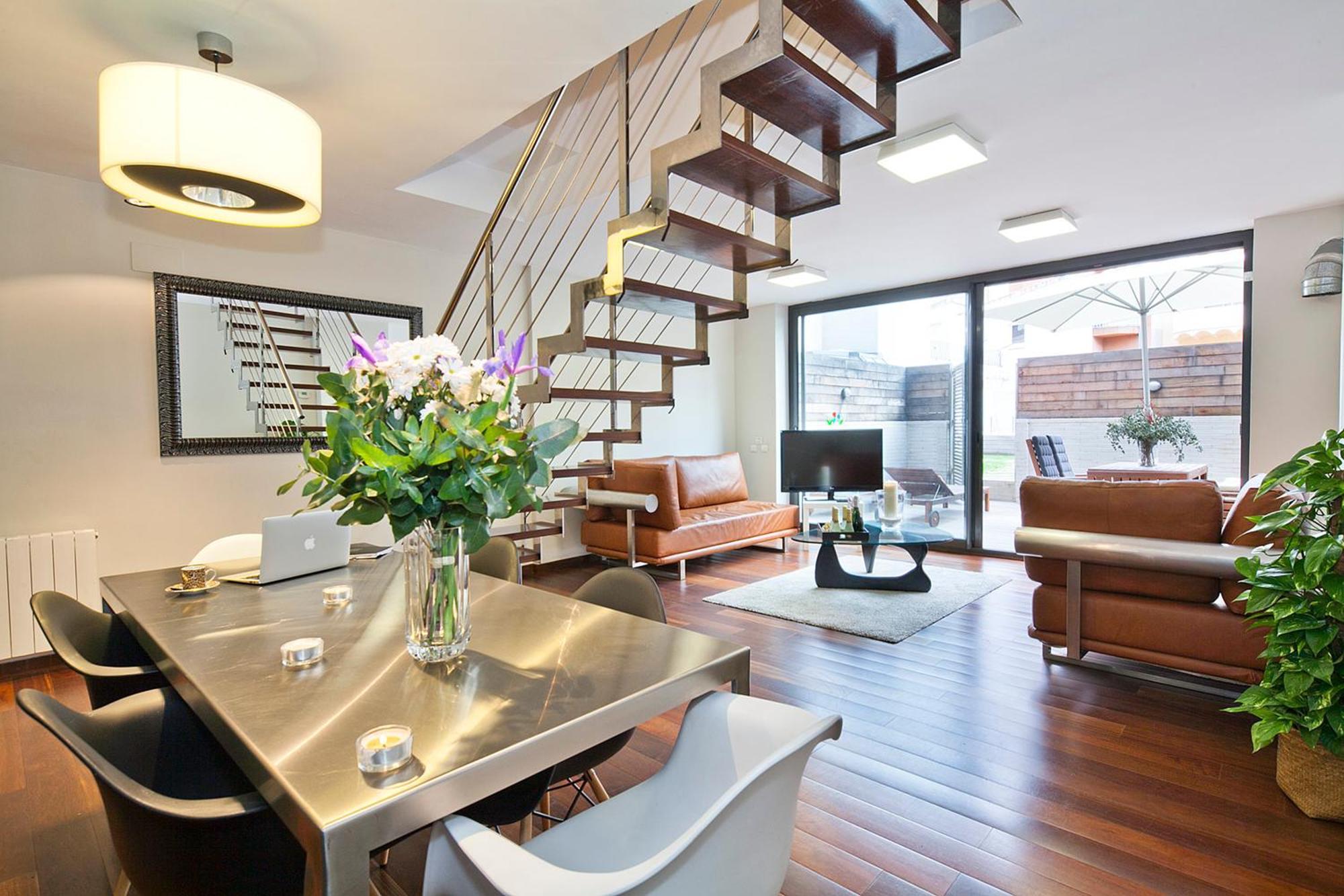 My Space Emirates - Splendid Apartment With Terrace And Pool Near Park Gueell Barcelona Habitación foto